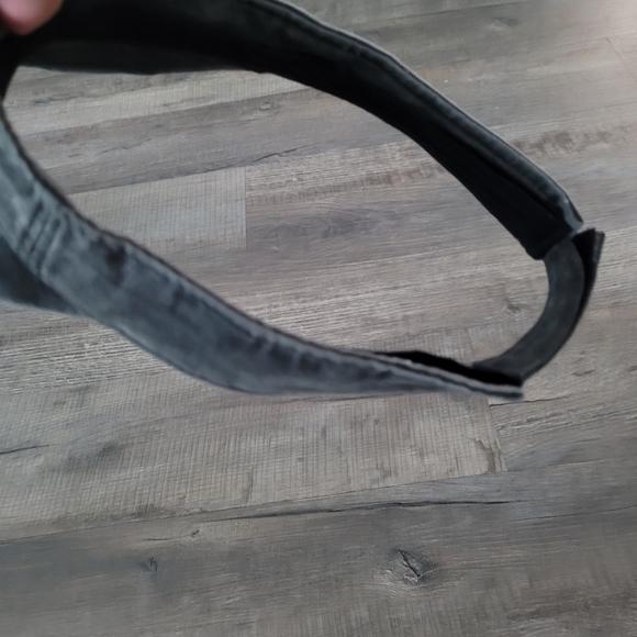 Woman's gray washed visor - Picture 7 of 8